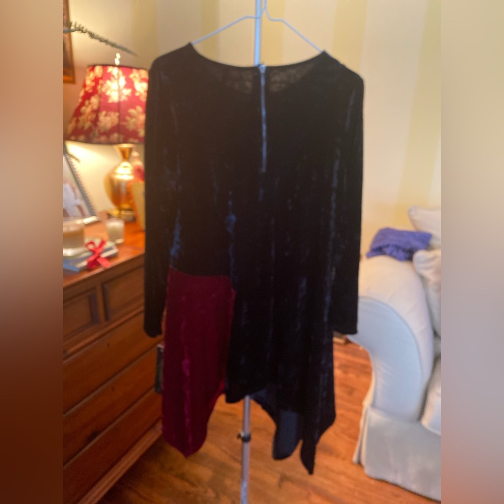 IC beautiful red, black  VELVET dress/Tunic